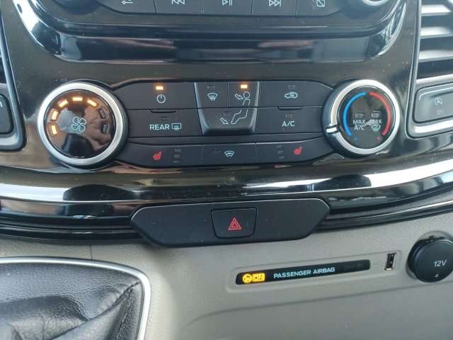 Fahrzeugbild eines Ford Tourneo Custom