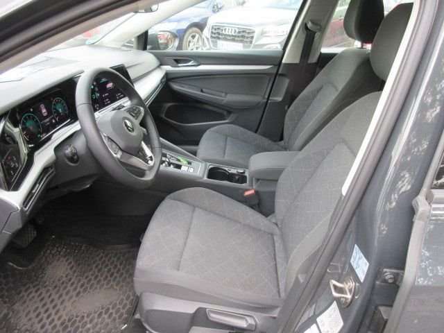 Fahrzeugbild eines Volkswagen Golf