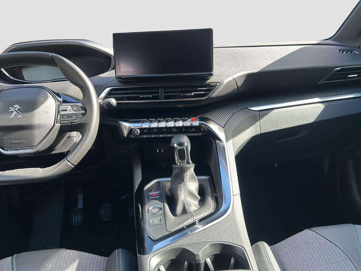 Fahrzeugbild eines Peugeot 3008