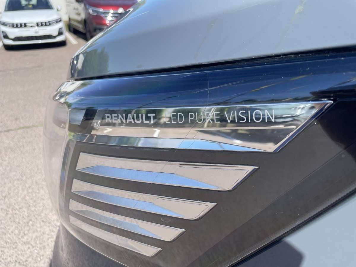Fahrzeugbild eines Renault Trafic