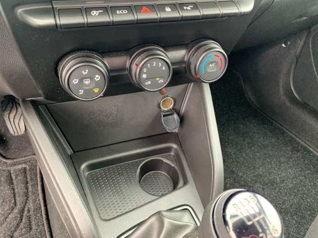 Fahrzeugbild eines Dacia Duster