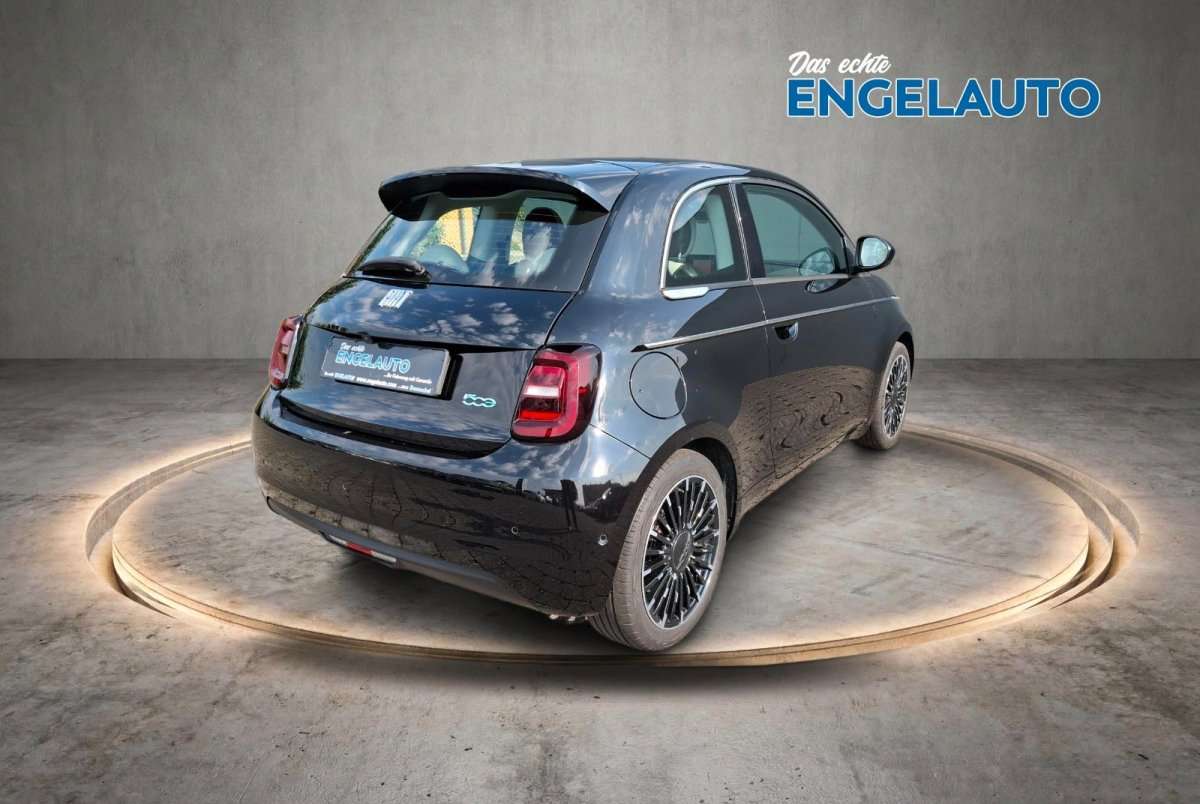 Fahrzeugbild eines Fiat 500