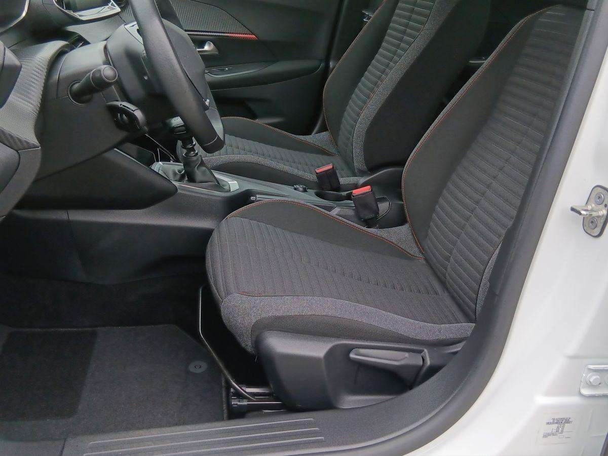 Fahrzeugbild eines Peugeot 2008