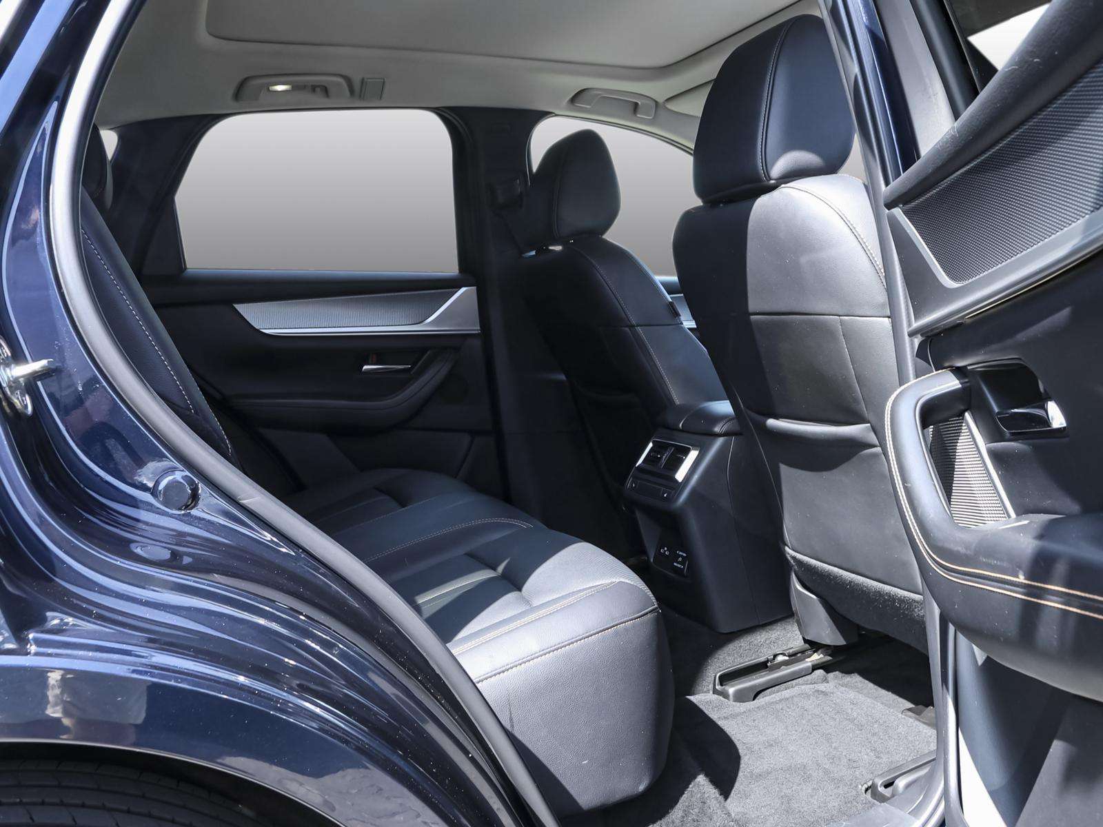 Fahrzeugbild eines Mazda CX-60