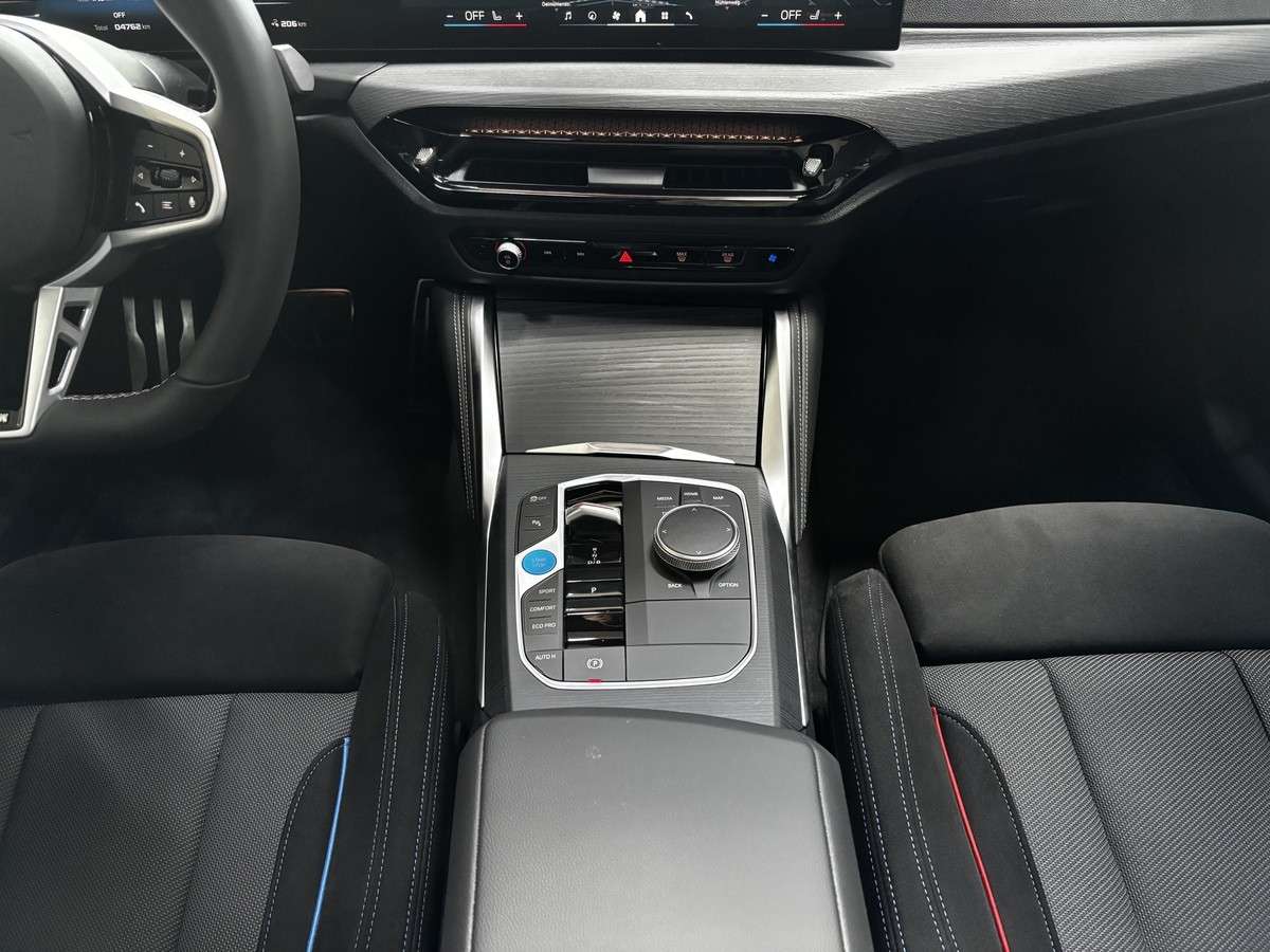 Fahrzeugbild eines BMW i4
