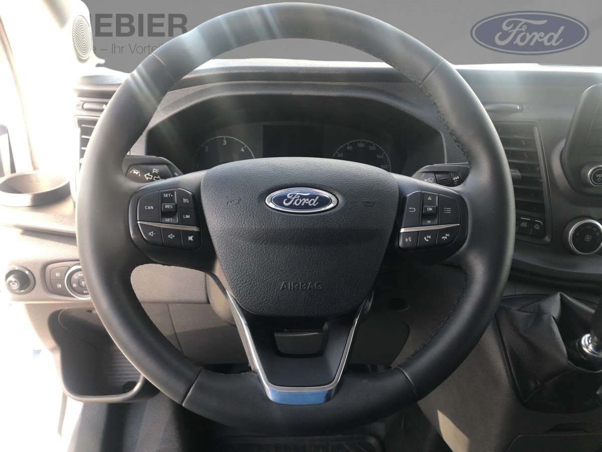 Fahrzeugbild eines Ford Transit