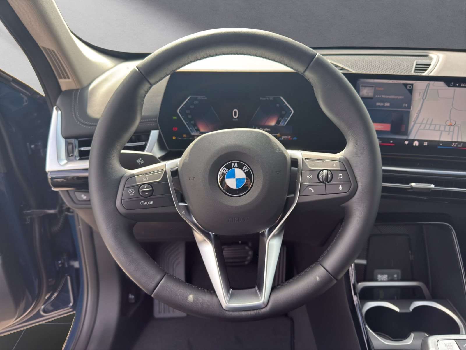 Fahrzeugbild eines BMW X1