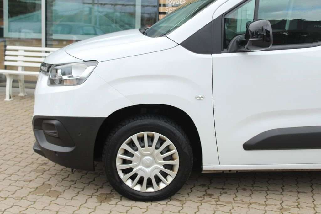 Fahrzeugbild eines Toyota Proace City