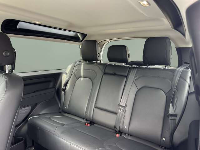 Fahrzeugbild eines Land Rover Defender