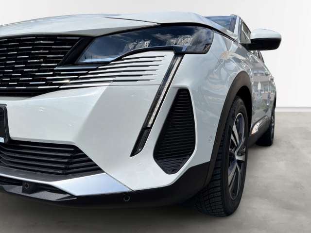 Fahrzeugbild eines Peugeot 3008