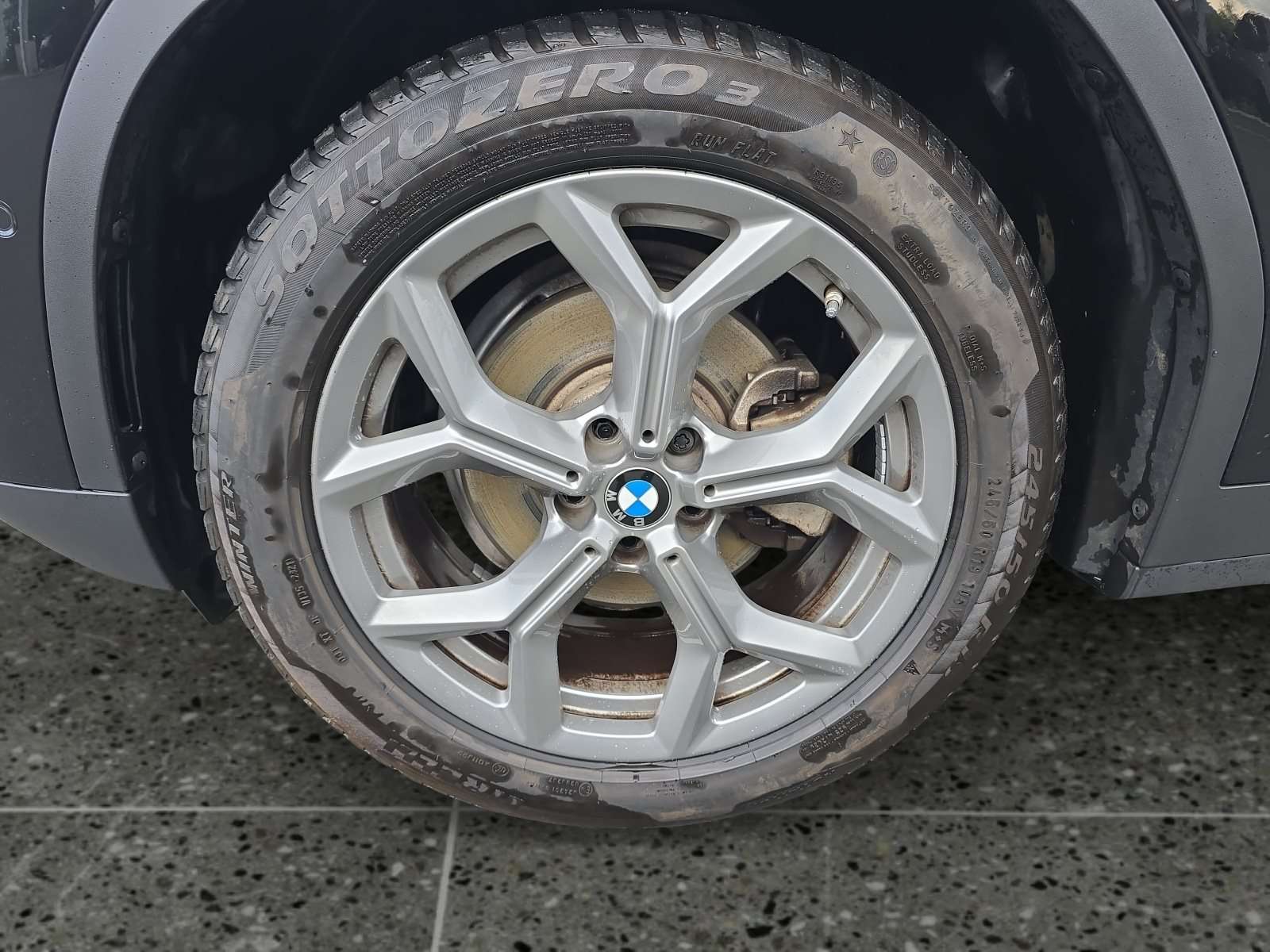Fahrzeugbild eines BMW X4