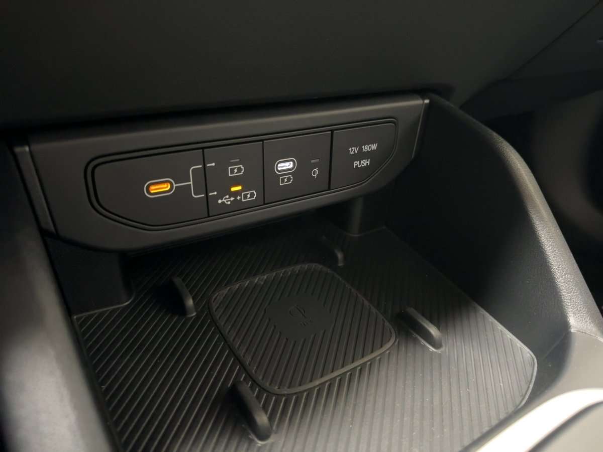 Fahrzeugbild eines Kia K4