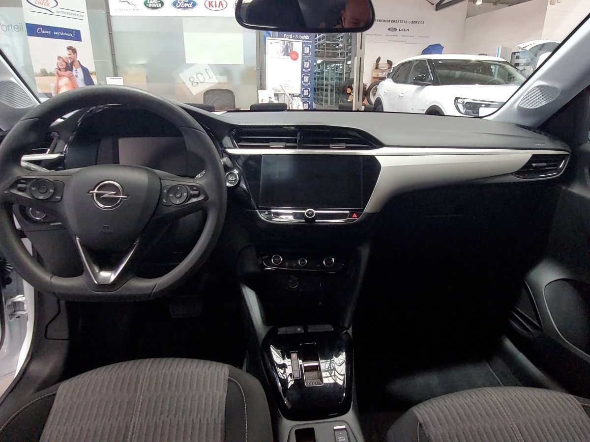 Fahrzeugbild eines Opel Corsa