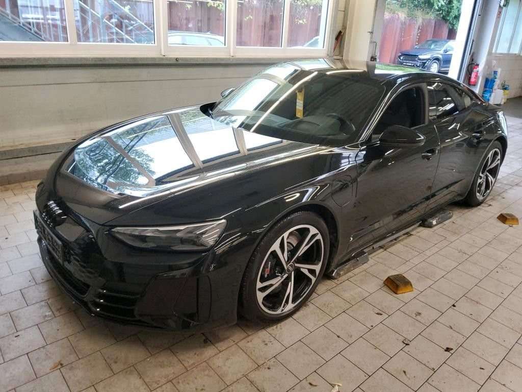 Fahrzeugbild eines Audi e-tron GT