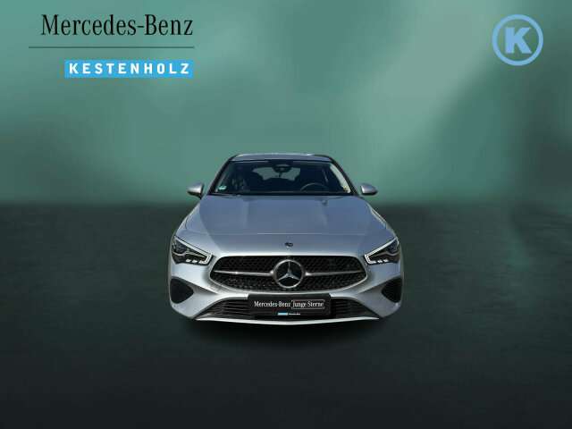 Fahrzeugbild eines Mercedes-Benz CLA