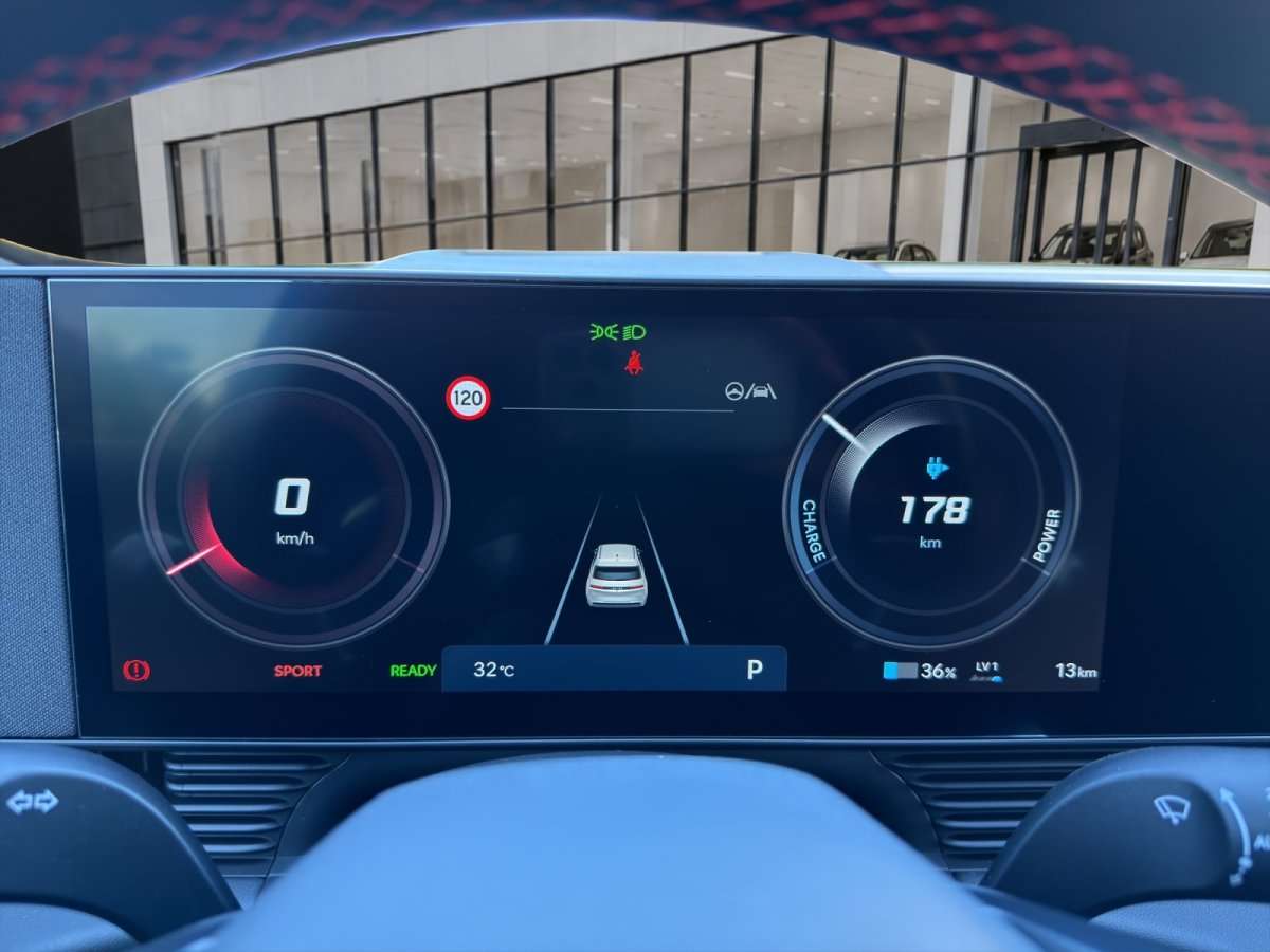 Fahrzeugbild eines Hyundai IONIQ 5