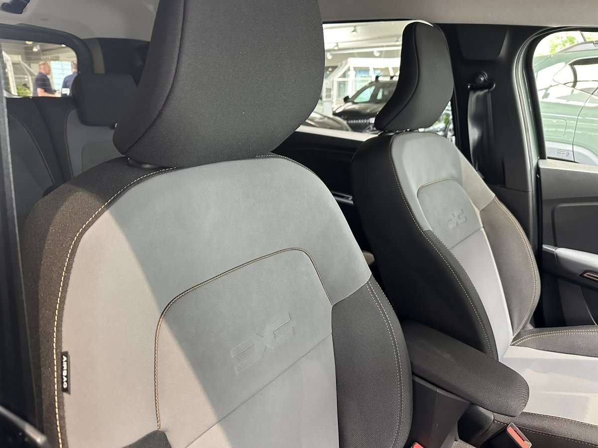 Fahrzeugbild eines Dacia Jogger