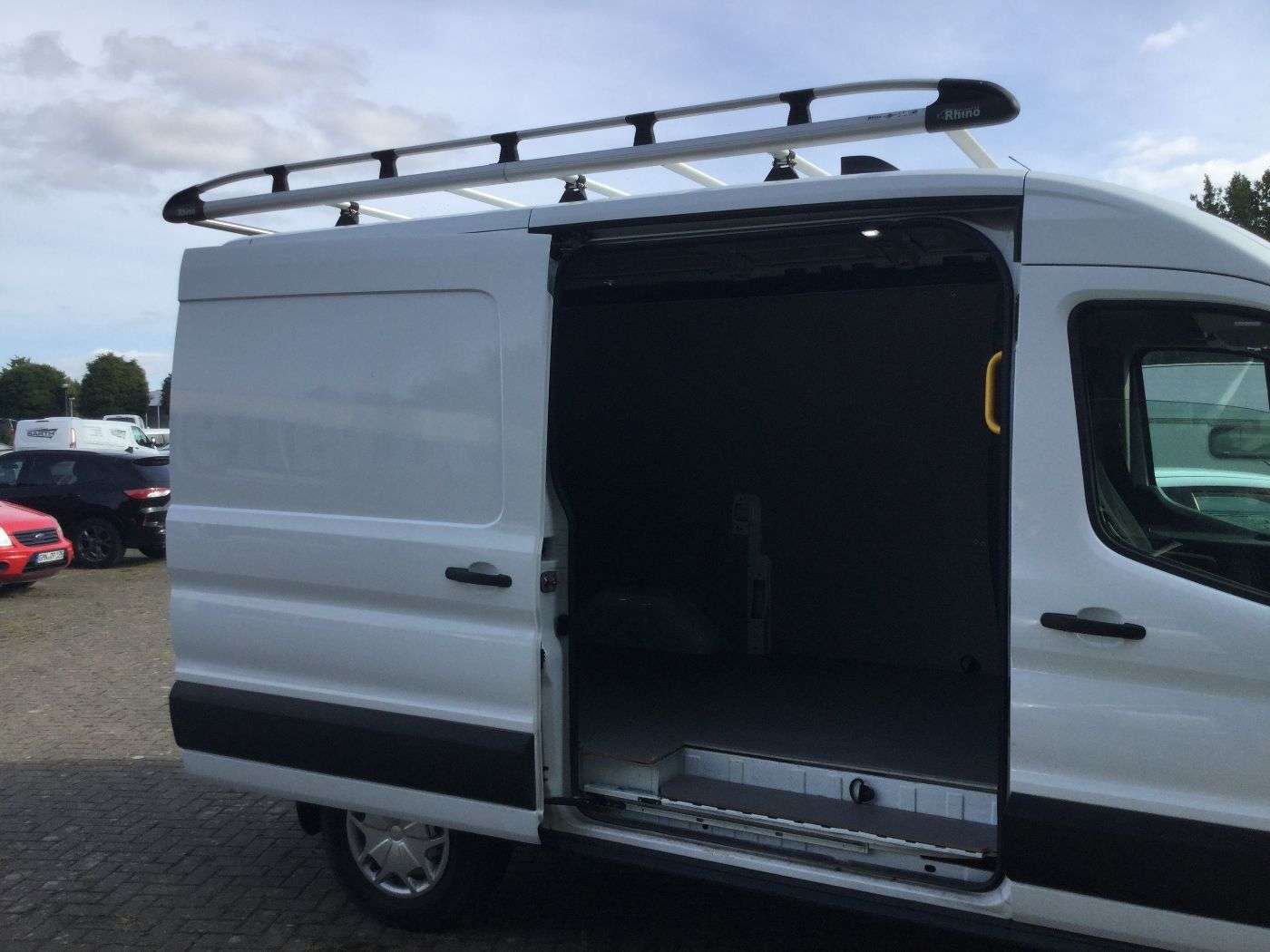 Fahrzeugbild eines Ford Transit