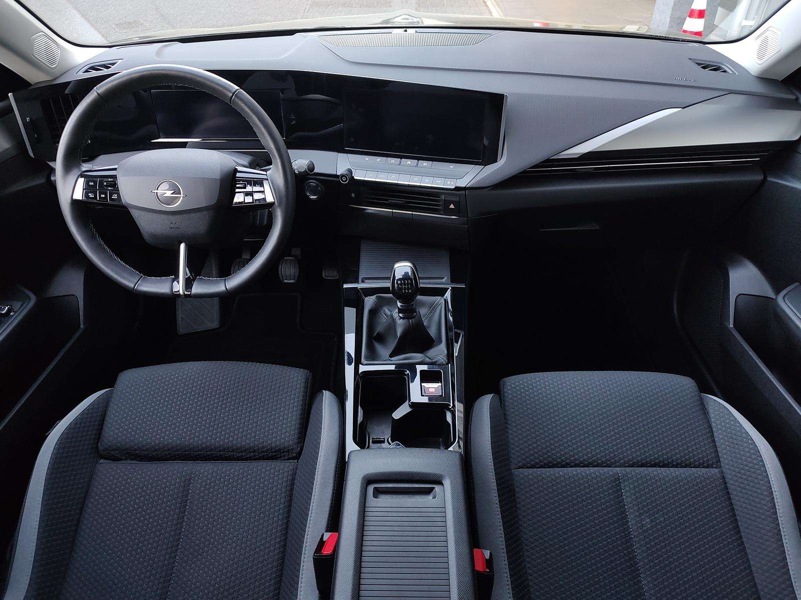 Fahrzeugbild eines Opel Astra