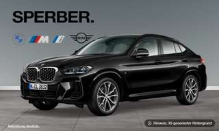 Schräge Frontansicht auf einen BMW X4 , freigestellt