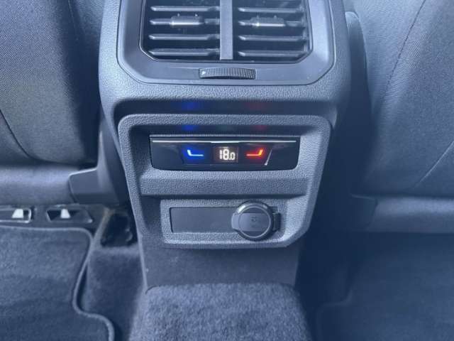 Fahrzeugbild eines Volkswagen Tiguan Allspace