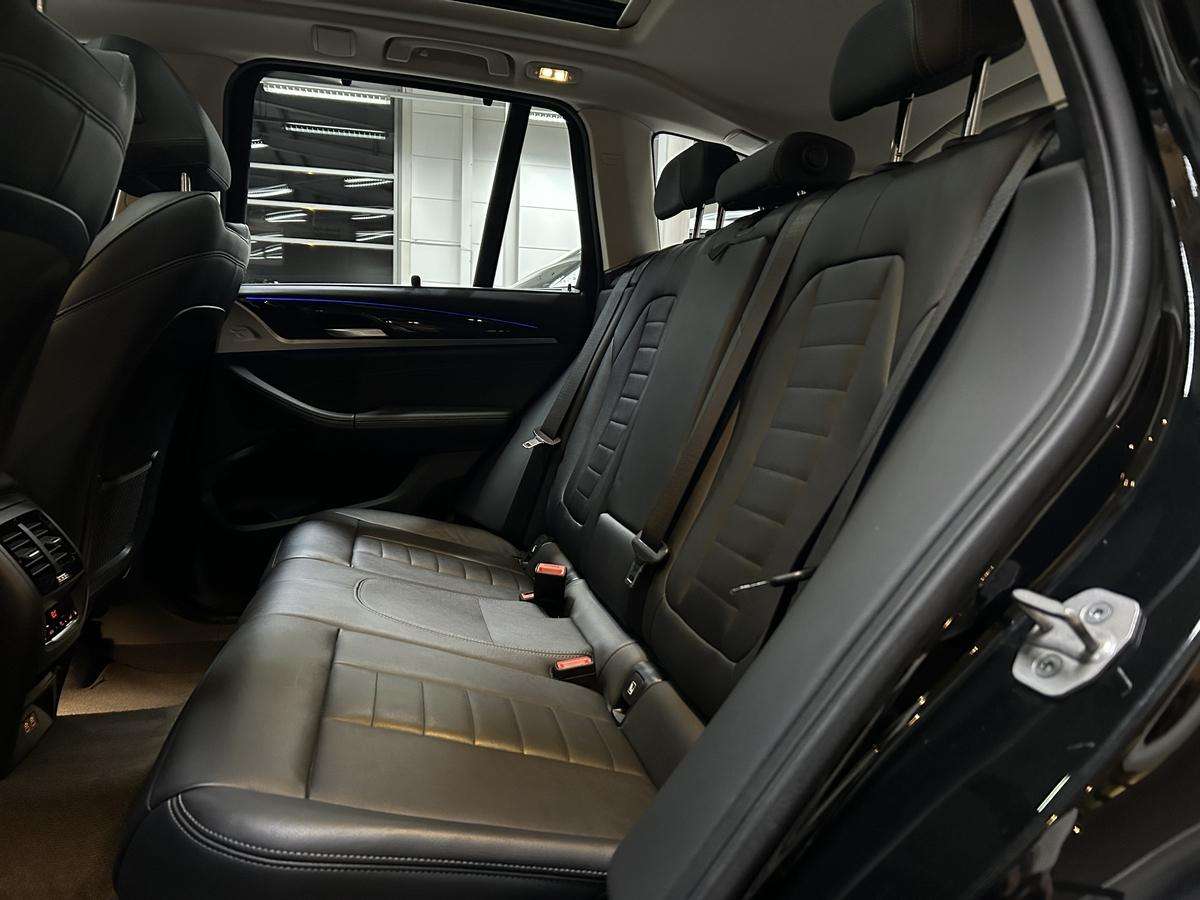 Fahrzeugbild eines BMW X3