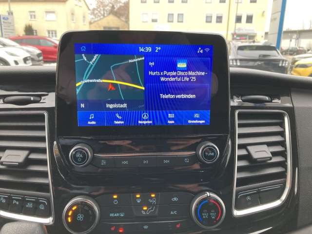 Fahrzeugbild eines Ford Tourneo Custom