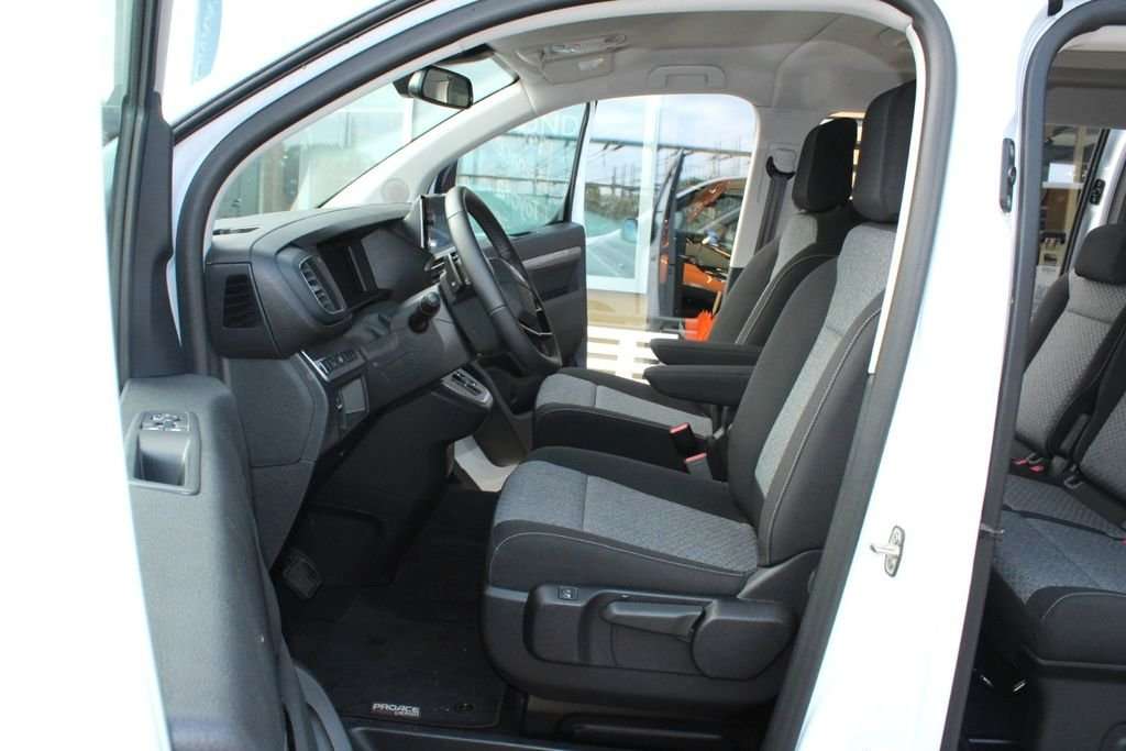 Fahrzeugbild eines Toyota Proace