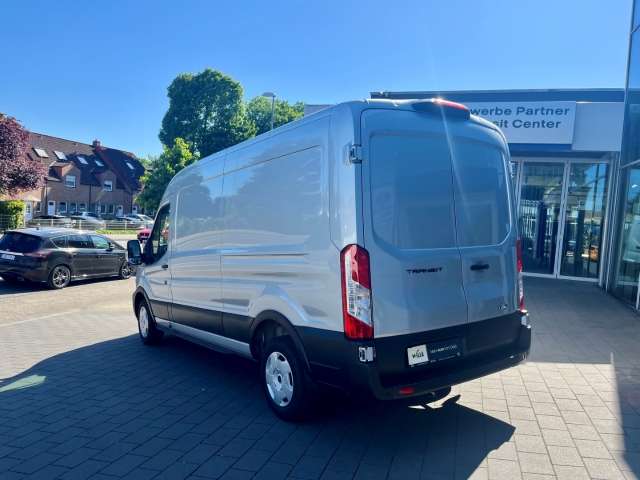 Fahrzeugbild eines Ford Transit