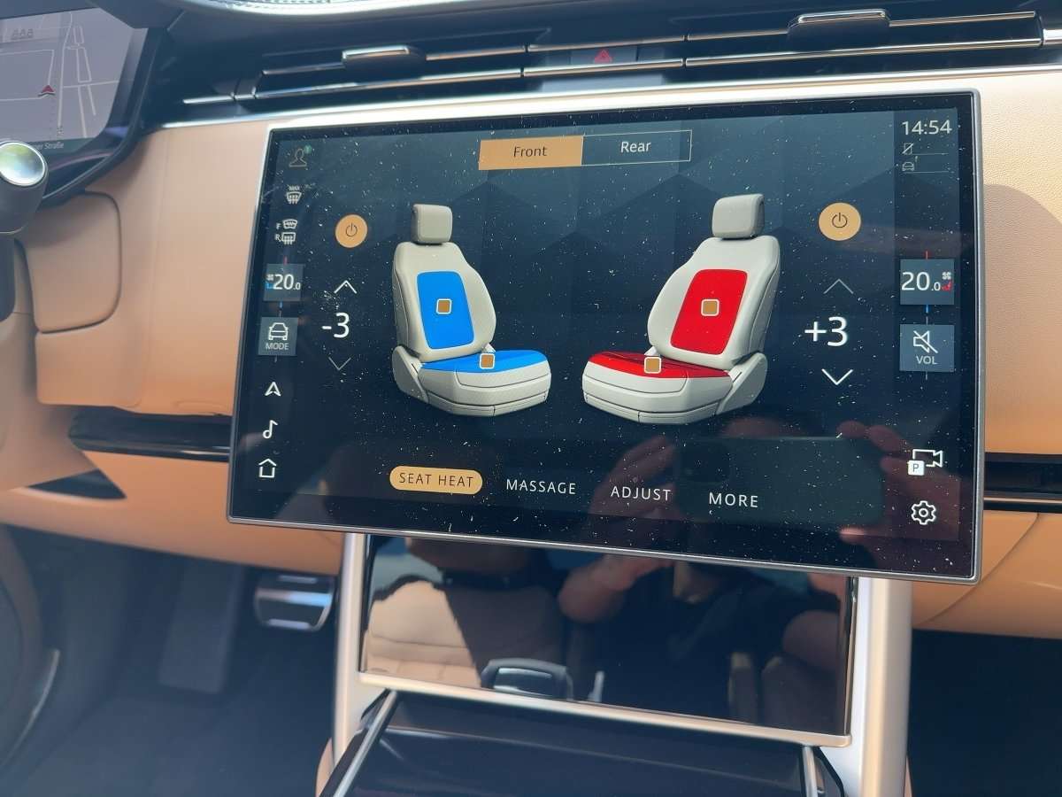 Fahrzeugbild eines Land Rover Range Rover