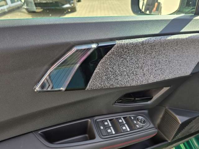 Fahrzeugbild eines Renault Clio