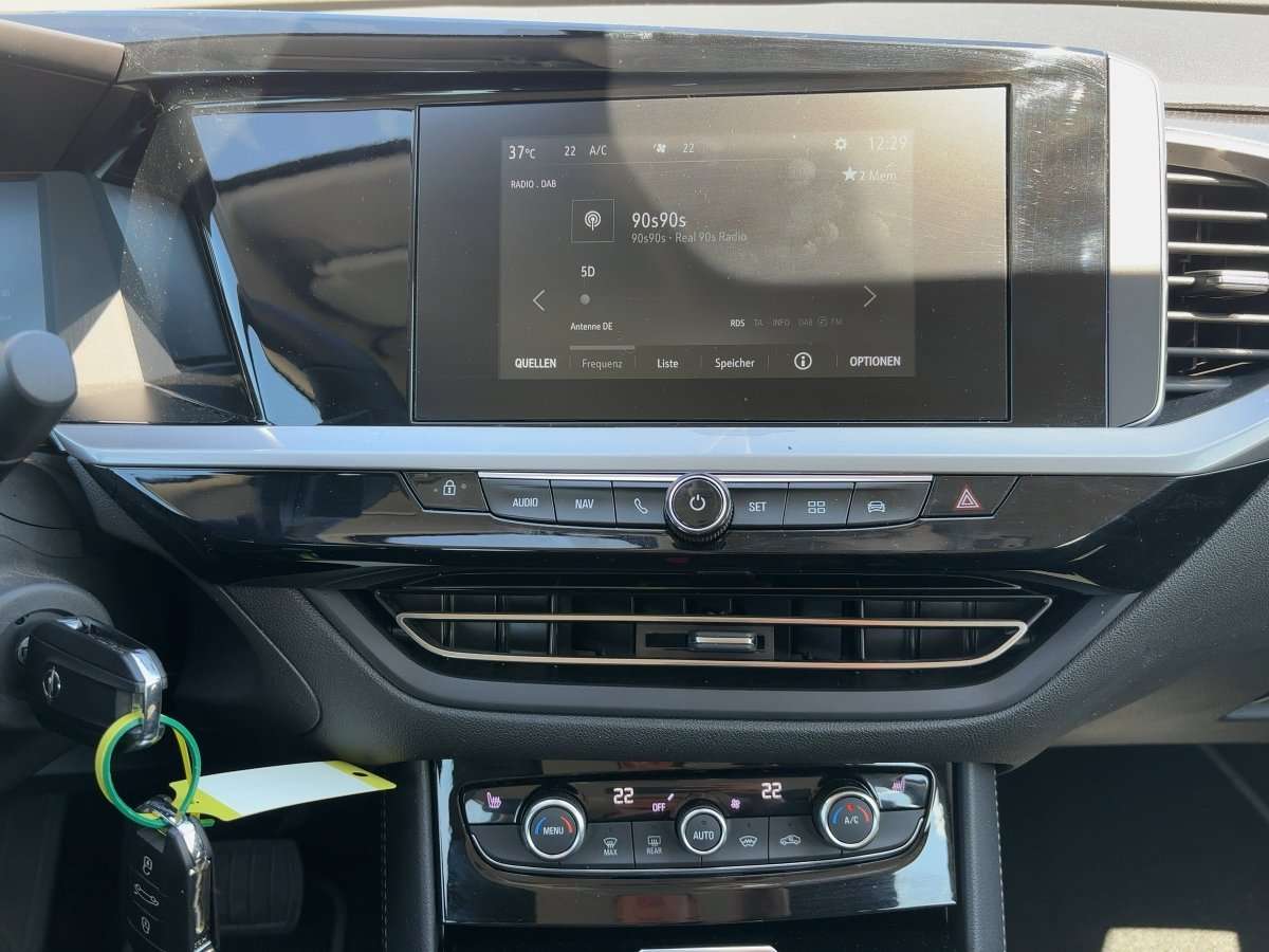 Fahrzeugbild eines Opel Grandland X