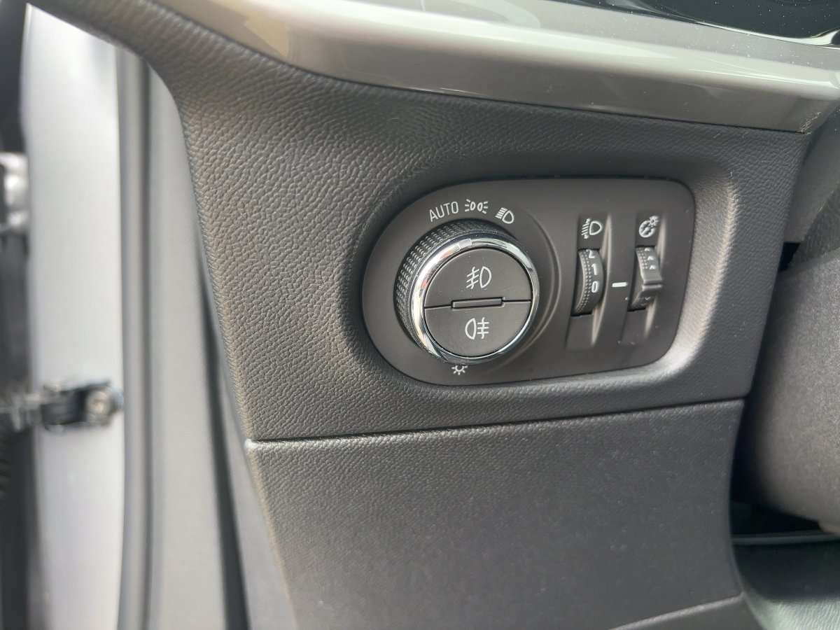 Fahrzeugbild eines Opel Mokka