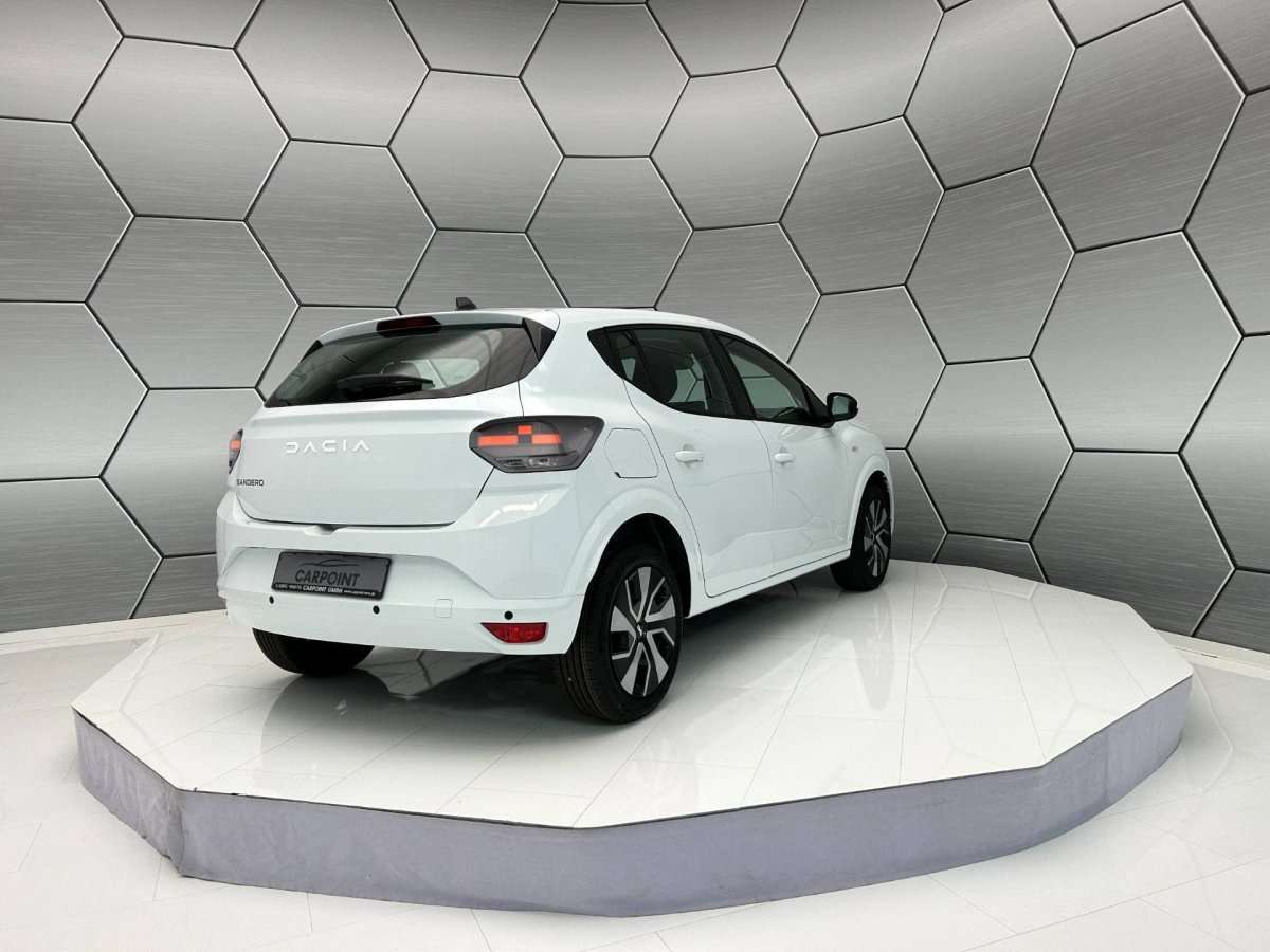 Fahrzeugbild eines Dacia Sandero