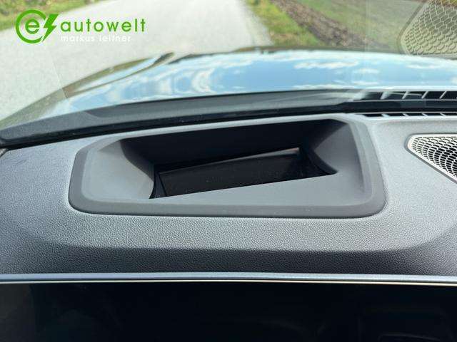 Fahrzeugbild eines BMW i4
