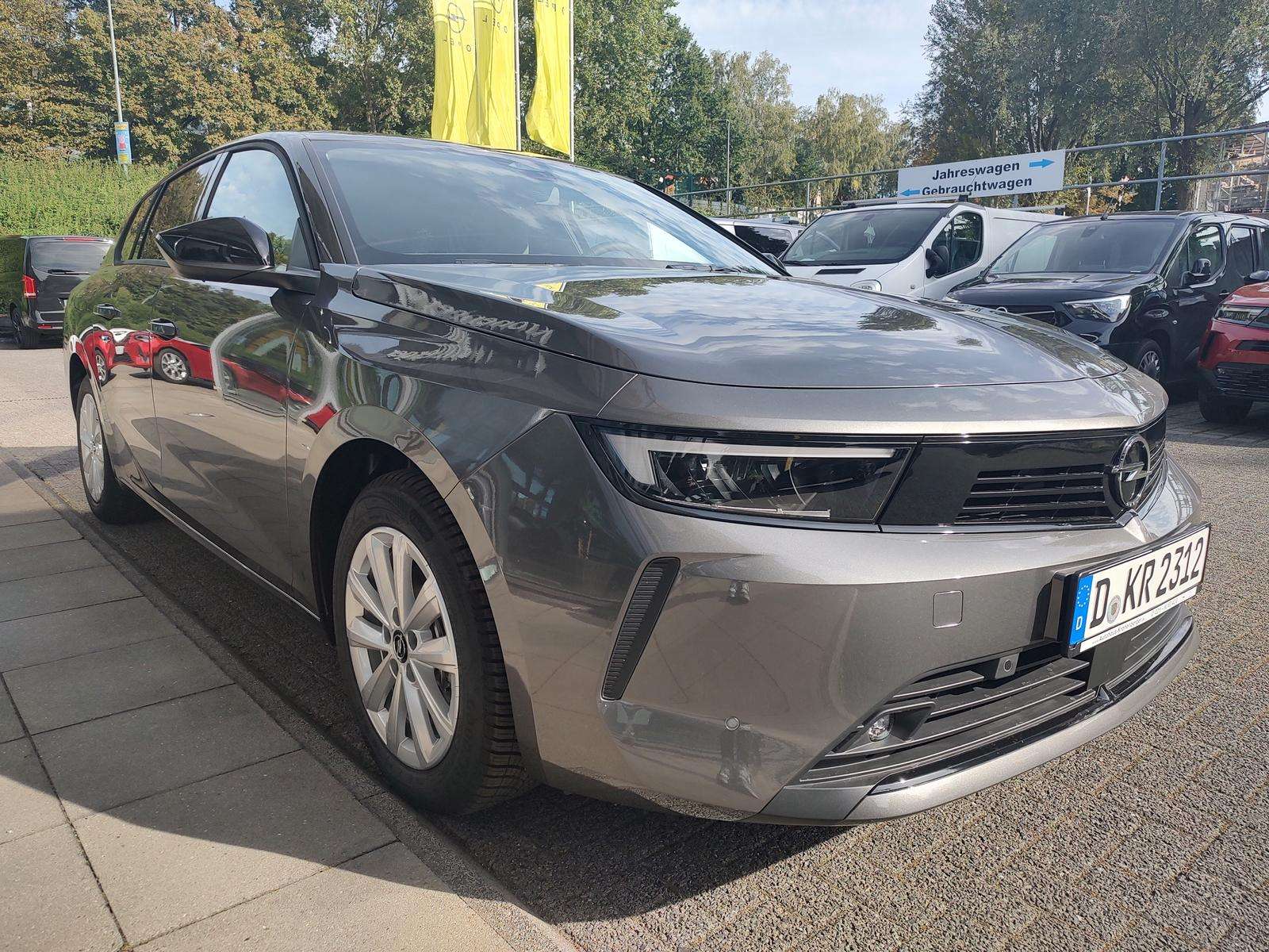 Fahrzeugbild eines Opel Astra