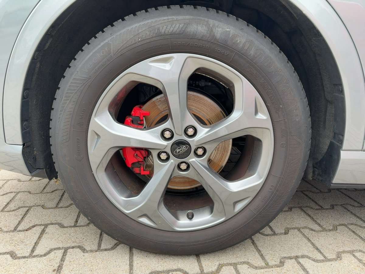 Fahrzeugbild eines Ford Kuga