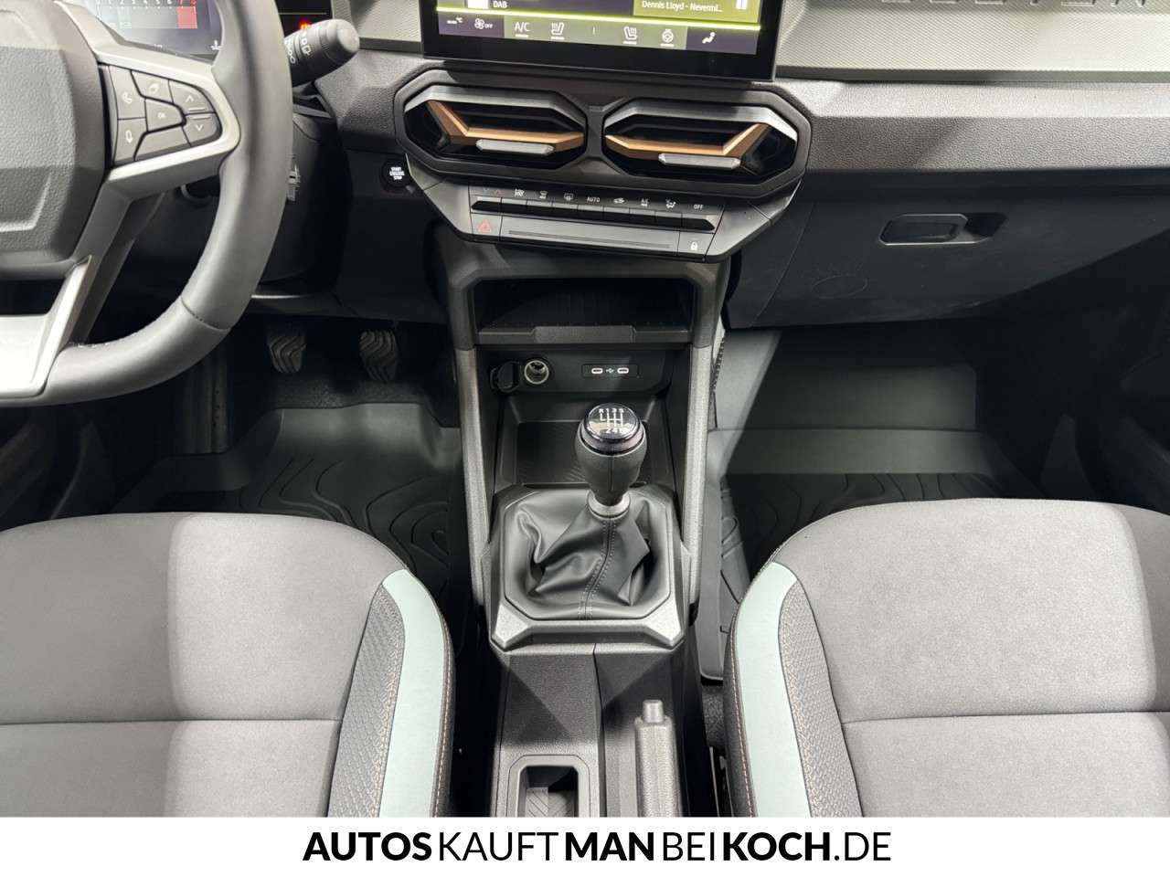 Fahrzeugbild eines Dacia Duster