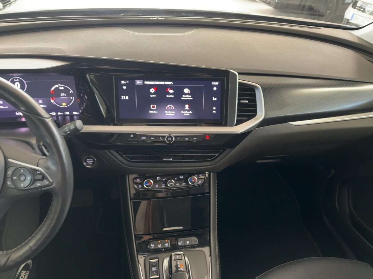 Fahrzeugbild eines Opel Grandland X
