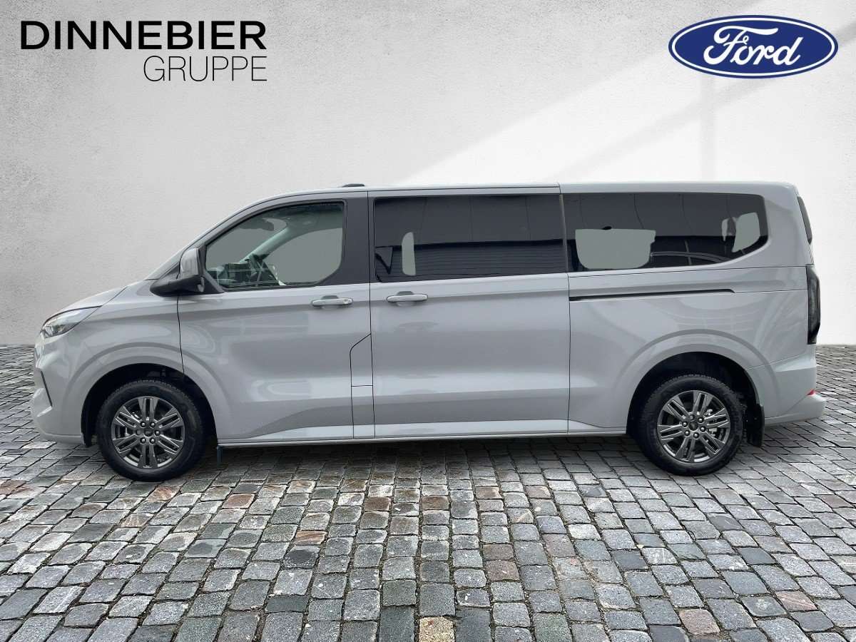 Fahrzeugbild eines Ford Tourneo Custom
