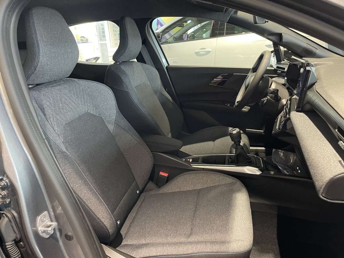 Fahrzeugbild eines Renault Clio