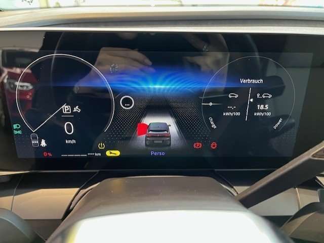 Fahrzeugbild eines Renault Megane E-TECH