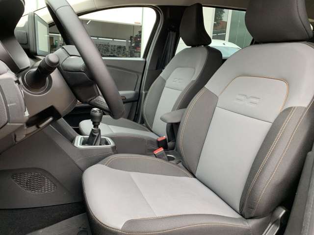 Fahrzeugbild eines Dacia Jogger