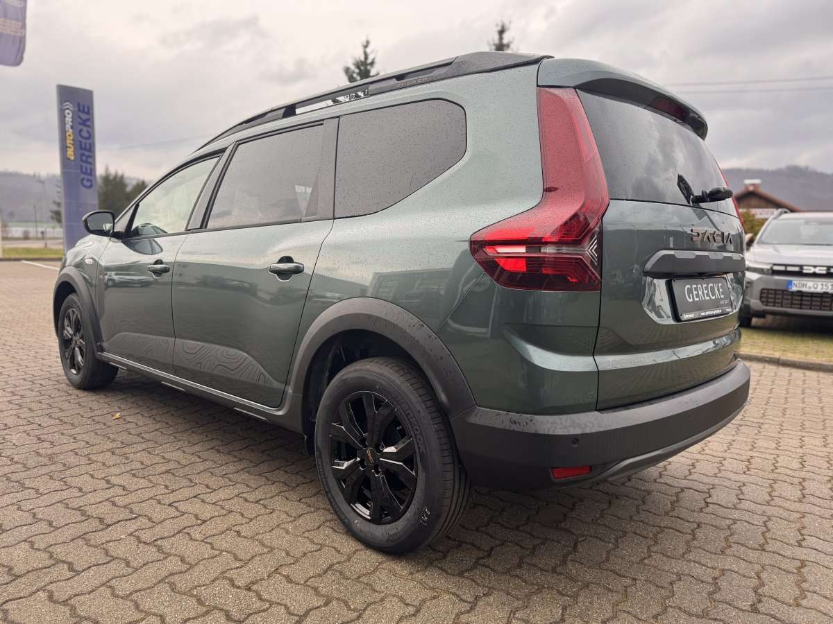 Fahrzeugbild eines Dacia Jogger