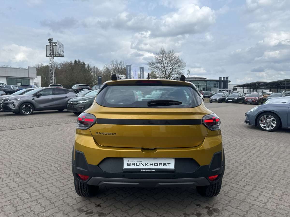 Fahrzeugbild eines Dacia Sandero