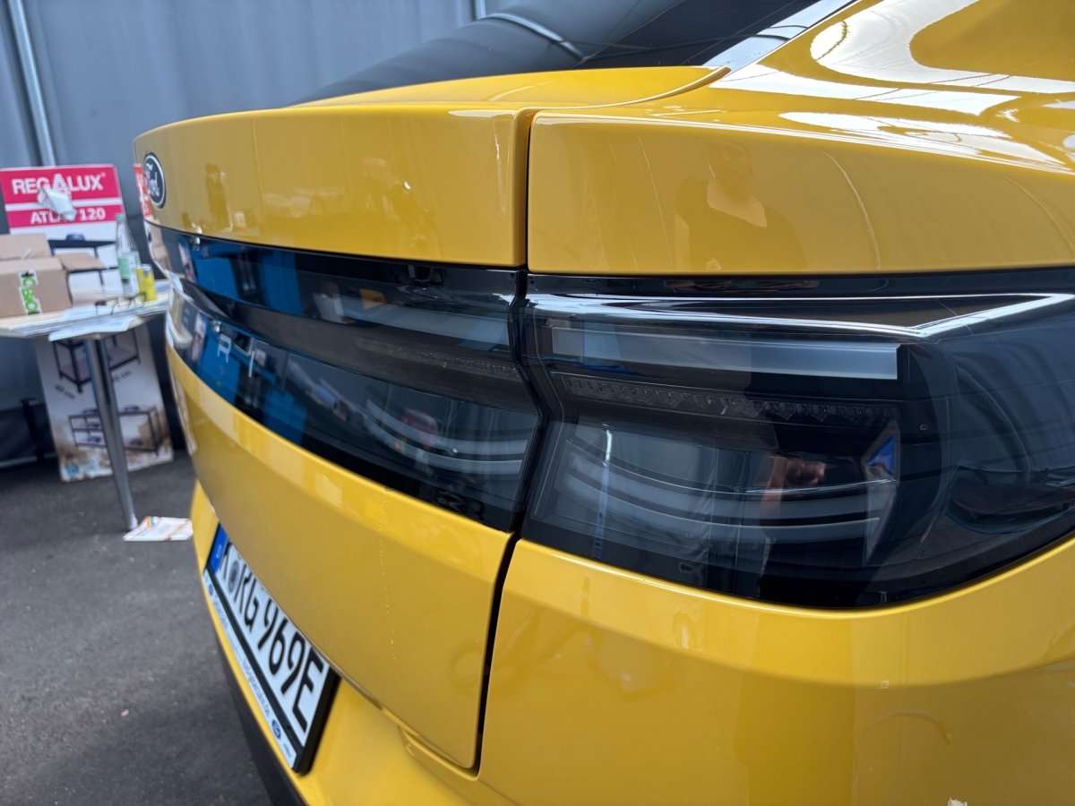 Fahrzeugbild eines Ford Capri