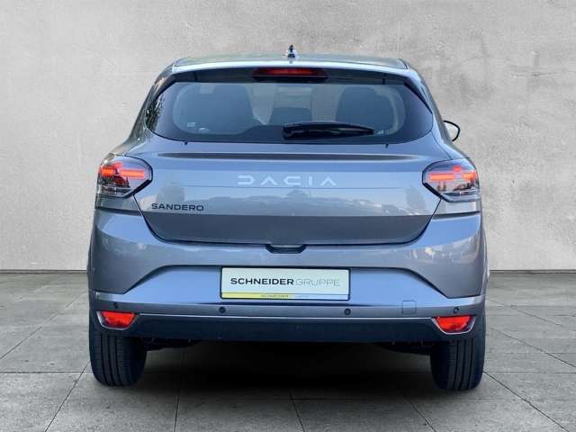 Fahrzeugbild eines Dacia Sandero