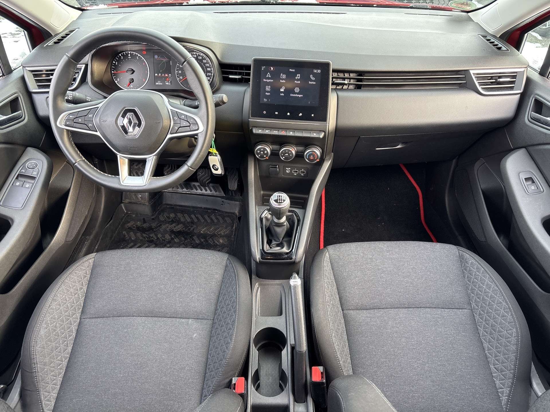 Fahrzeugbild eines Renault Clio