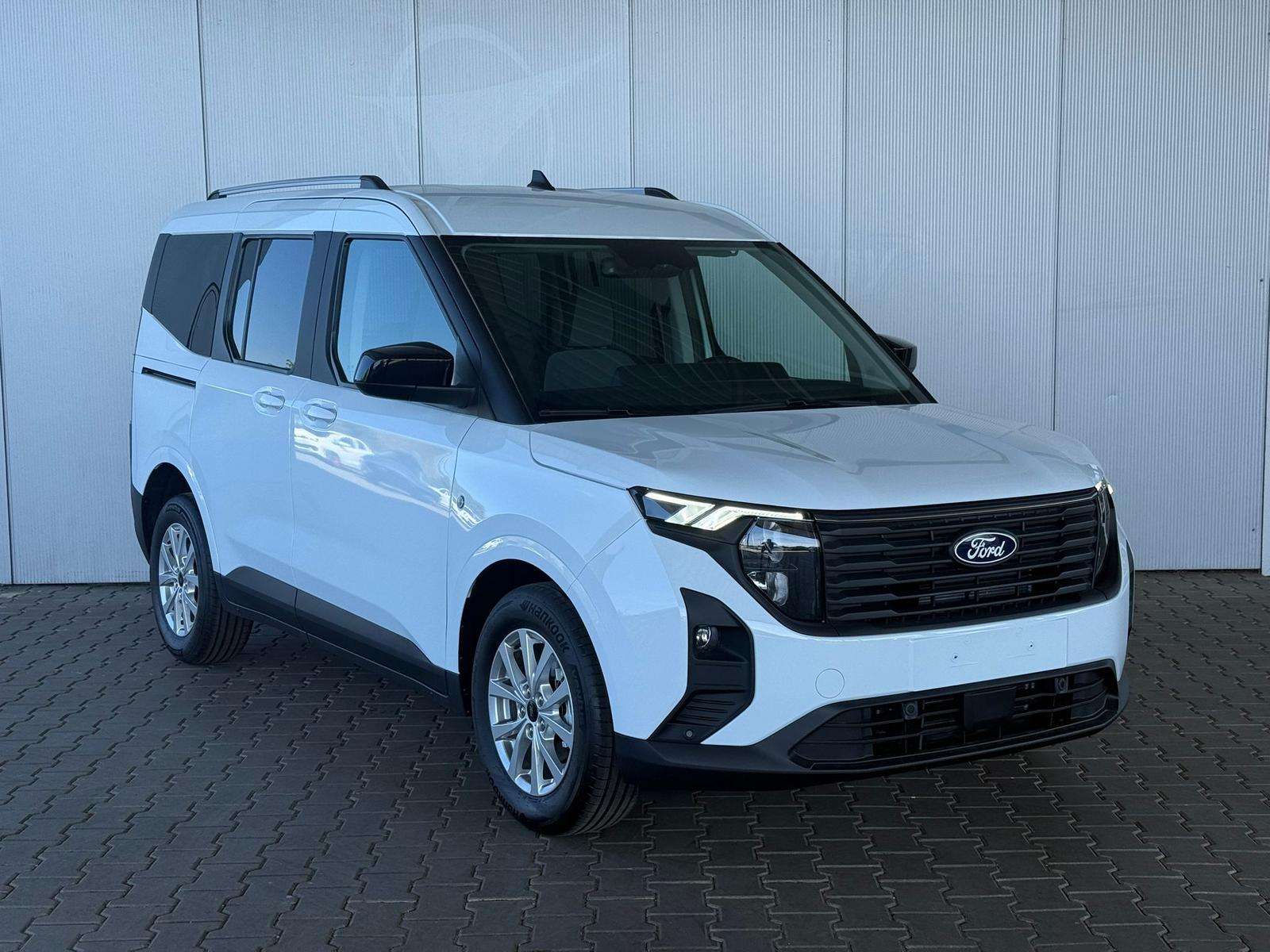 Fahrzeugbild eines Ford Tourneo Courier