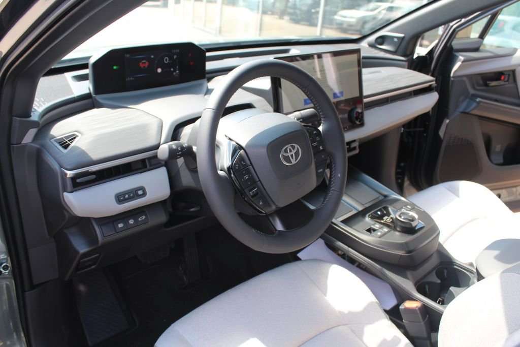 Fahrzeugbild eines Toyota C-HR